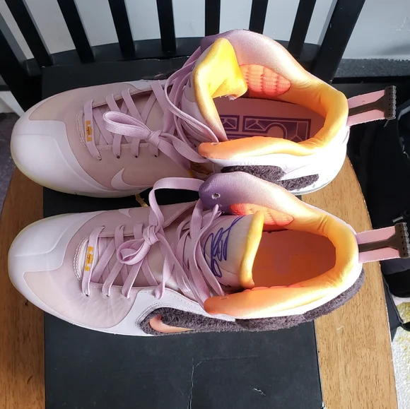 NEW Nike men's 9.5 LeBron 9 IX King of LA sneakers shoes pink furry DJ3908-600 - Picture 4 of 8